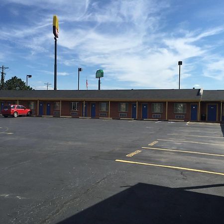 Economy Inn St. James 外观 照片