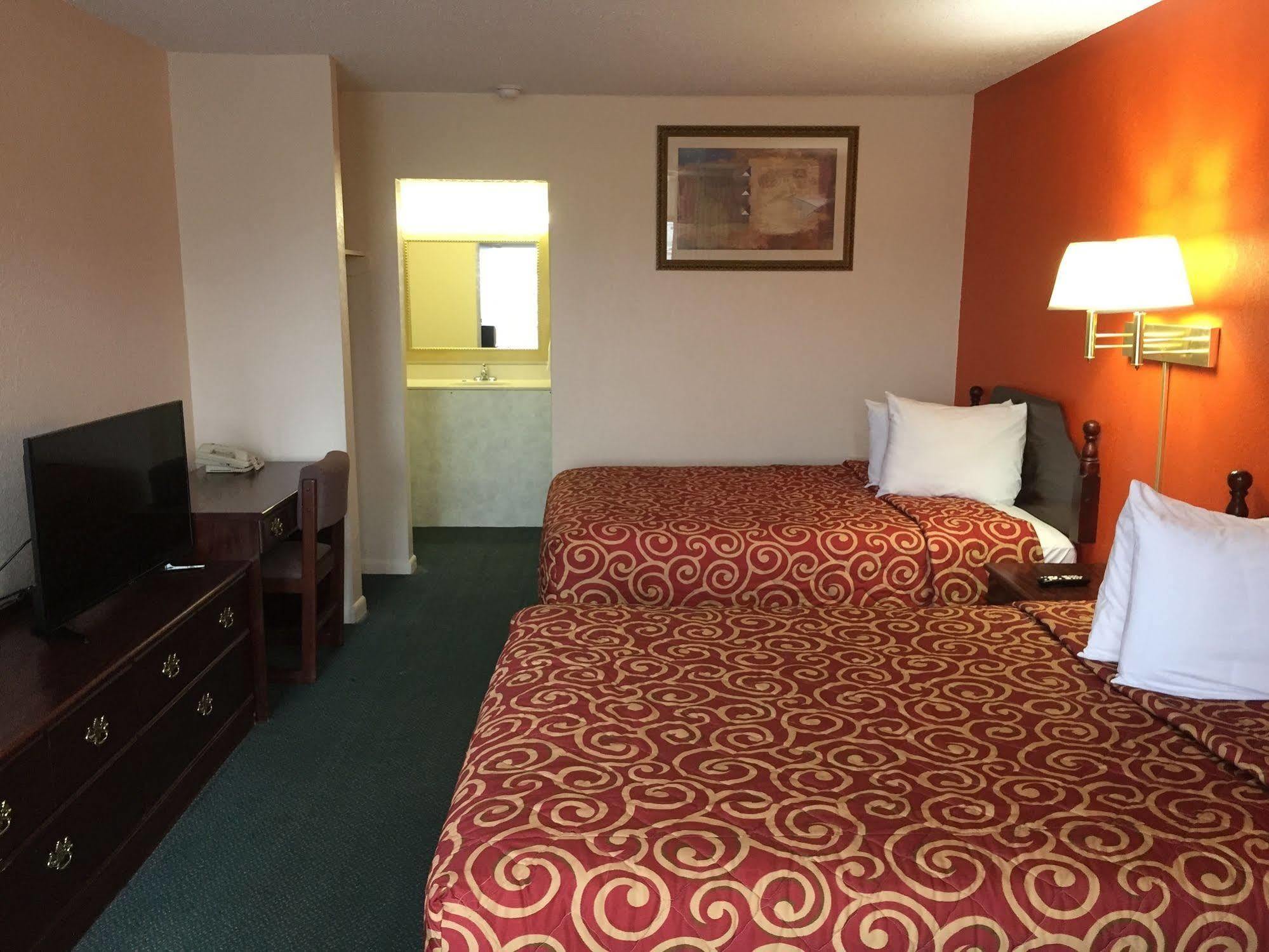 Economy Inn St. James 外观 照片
